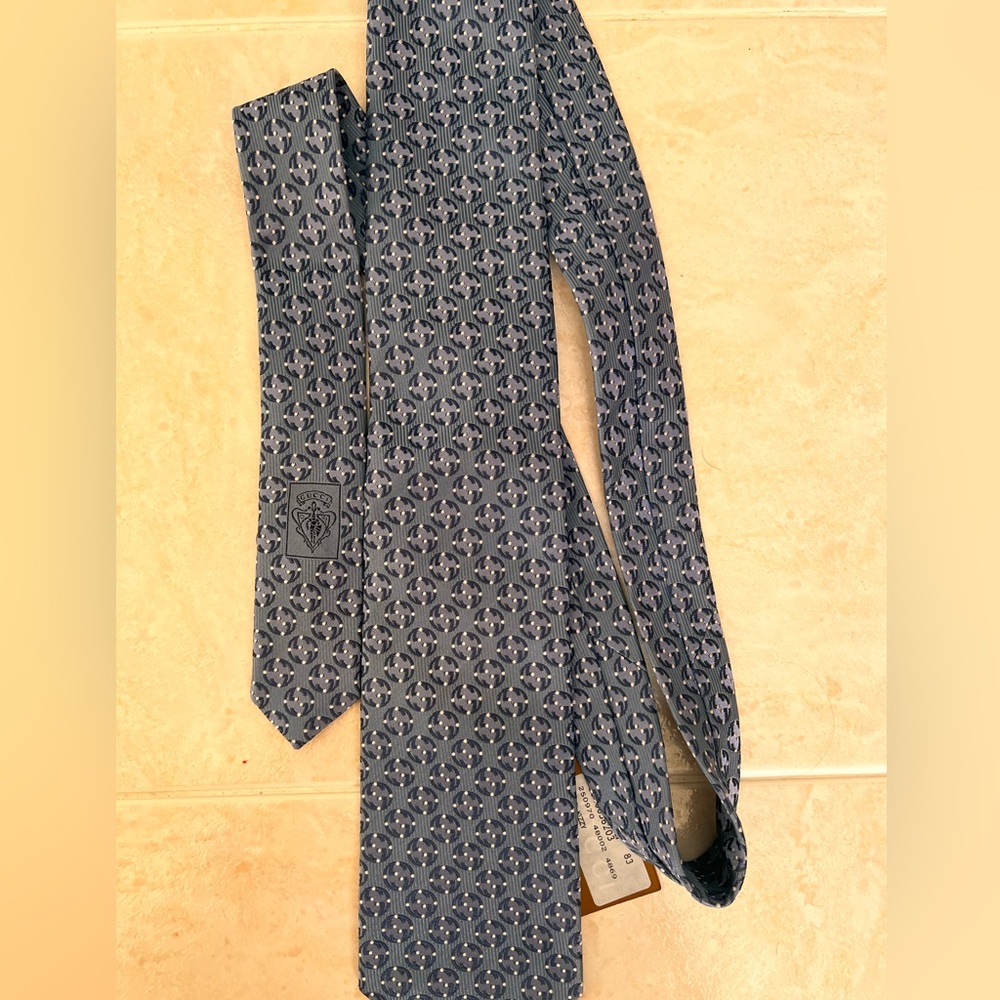 Brand new Gucci tie